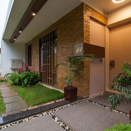 Villa 41 By Stayvista - A Chic Retreat With A Pool, Poker Table, And A Theater Room Lonavala Exteriér fotografie