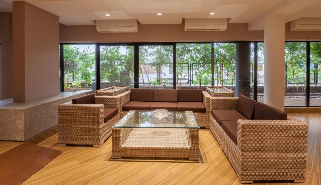 Villa 41 By Stayvista - A Chic Retreat With A Pool, Poker Table, And A Theater Room Lonavala Exteriér fotografie